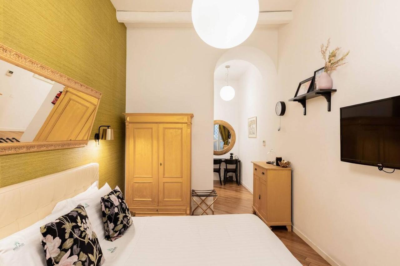 Vittoria Charme Apartment โรม ภายนอก รูปภาพ